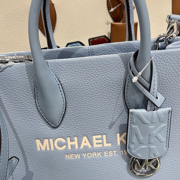 MICHAEL KORS Mirella Small Shopper TZ XBody Pebbled Leather Crossbody
Pale Blue - Picture 2 of 16